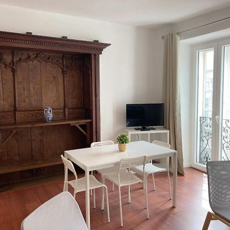 Apto. en Plaza de Cervantes Appartement Santiago de Compostella Buitenkant foto